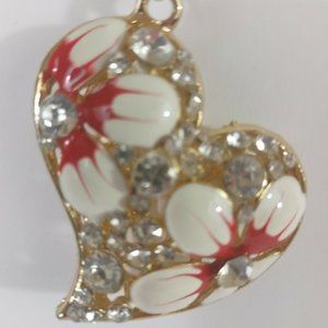 Heart red daisy flowers rhinestone necklace 28-30 inches gold tone